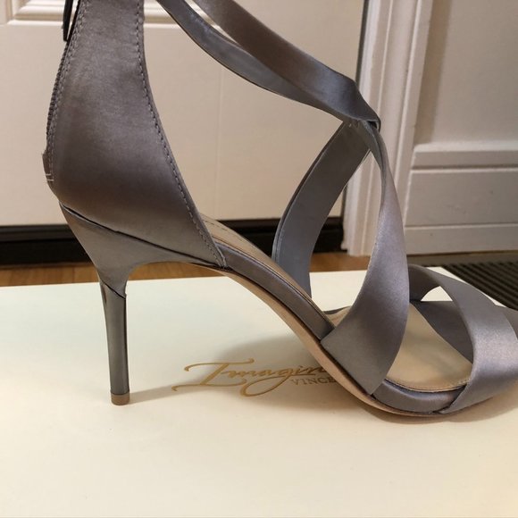 *NEW* Imagine Vince Camuto Grey Satin Pascal 8.5 - Picture 6 of 13